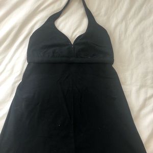 Lululemon workout top